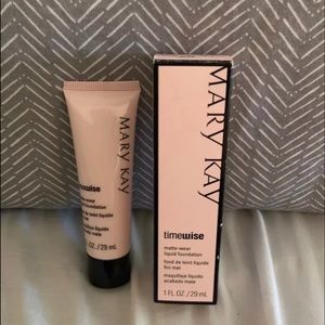Beige 2 Mary Kay Foundation